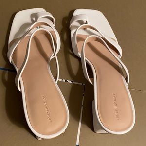 Something Navy While Heel Size 9